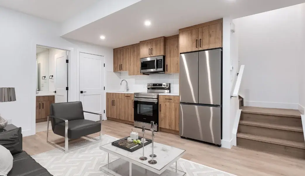 2511 West Hillhurst project photo 1