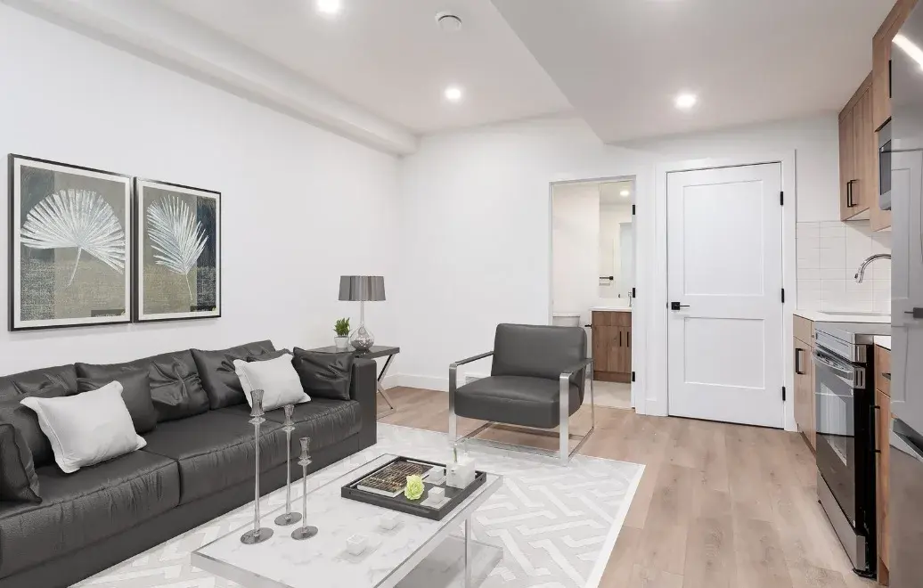 2511 West Hillhurst project photo 3